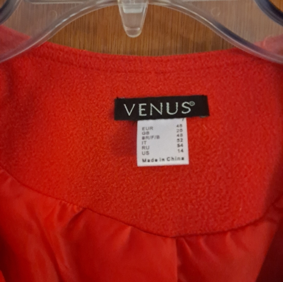 Jacket - Picture 5 of 5